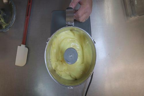 How To Purée Pineapple