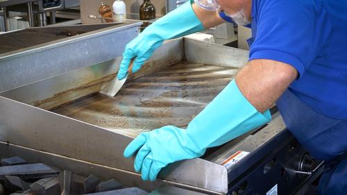 Cleaning a Flat Top Griddle