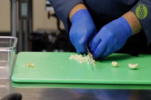 Knife Cuts: Garlic